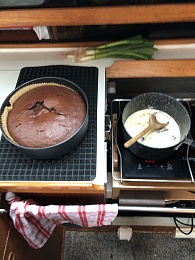 Click image for larger version

Name:	Melting the Ganache.JPG
Views:	55
Size:	375.9 KB
ID:	280989