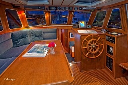 Click image for larger version

Name:	Wanderbird Pilothouse.jpg
Views:	2340
Size:	49.3 KB
ID:	28235