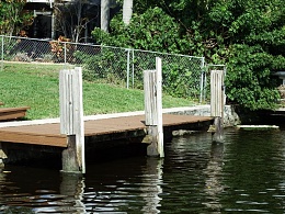 Click image for larger version

Name:	BoatDock (4).JPG
Views:	13
Size:	171.1 KB
ID:	287834