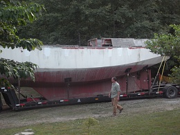 Click image for larger version

Name:	boat in yard.jpg
Views:	1496
Size:	417.8 KB
ID:	32549