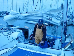 Click image for larger version

Name:	STORM JUMPING WITH  DANNY 1-15-11 20 PLUS WINDS WE DID 16.50 KNOTS.jpg
Views:	328
Size:	424.1 KB
ID:	35856