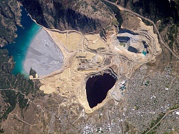 Click image for larger version

Name:	800px-Berkeley_Pit_Butte,_Montana.jpg
Views:	778
Size:	181.2 KB
ID:	35911