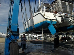 Click image for larger version

Name:	Bundaberg Boat Wreck Nov 2011 080.jpg
Views:	260
Size:	425.2 KB
ID:	36341