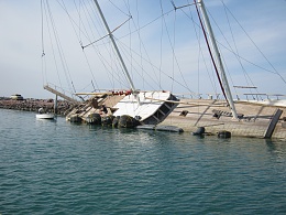 Click image for larger version

Name:	Sunken schooner 1-3-2012 10-11-48 AM.jpg
Views:	6299
Size:	420.6 KB
ID:	36575