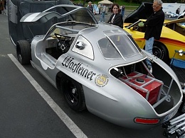 Click image for larger version

Name:	300 gullwing mod2.jpg
Views:	179
Size:	66.7 KB
ID:	36840