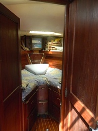 Click image for larger version

Name:	Forepeak Bunks.JPG
Views:	252
Size:	36.5 KB
ID:	36977