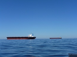 Click image for larger version

Name:	Bulk Loader off Swansea.jpg
Views:	143
Size:	161.4 KB
ID:	40894