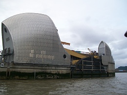 Click image for larger version

Name:	barge to london 020.jpg
Views:	226
Size:	410.3 KB
ID:	41863