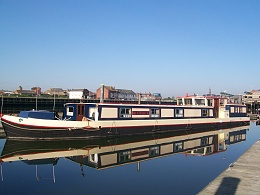 Click image for larger version

Name:	barge to london 200.jpg
Views:	670
Size:	410.7 KB
ID:	41918