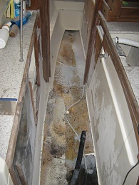 Click image for larger version

Name:	Boat repairs in progress at Yaringa. June 2012 015.jpg
Views:	243
Size:	420.9 KB
ID:	42441