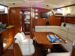 Click image for larger version

Name:	Saloon - Bavaria 44 (IRINA, FET).JPG
Views:	243
Size:	92.0 KB
ID:	44338