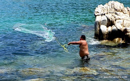 Click image for larger version

Name:	fisherman.JPG
Views:	372
Size:	234.2 KB
ID:	44493