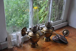 Click image for larger version

Name:	oil_lamps.jpg
Views:	585
Size:	413.5 KB
ID:	44976