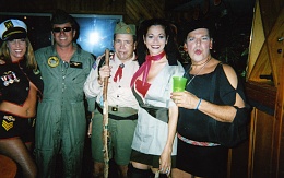 Click image for larger version

Name:	Halloween 2004 group 2.jpg
Views:	302
Size:	411.0 KB
ID:	46374