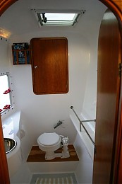Click image for larger version

Name:	435 bathroom.jpg
Views:	343
Size:	38.5 KB
ID:	4725