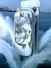 Click image for larger version

Name:	yacht%20accident%2002.jpg
Views:	151
Size:	113.0 KB
ID:	50680