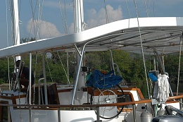 Click image for larger version

Name:	New Bimini Supports DSC_0676.jpg
Views:	1174
Size:	144.6 KB
ID:	51470