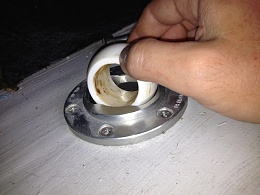 Click image for larger version

Name:	Top bearing removal 003.jpg
Views:	459
Size:	93.4 KB
ID:	53682