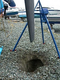 Click image for larger version

Name:	rudder_hole.JPG
Views:	806
Size:	150.0 KB
ID:	5541