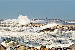 Click image for larger version

Name:	Figueira da Foz 1.jpg
Views:	465
Size:	36.2 KB
ID:	59206