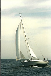 Click image for larger version

Name:	under sail 1.jpg
Views:	159
Size:	352.1 KB
ID:	63950