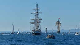 Click image for larger version

Name:	tall ships 2.jpg
Views:	603
Size:	100.3 KB
ID:	67400