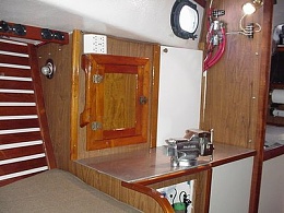 Click image for larger version

Name:	Hanging locker converted to work bench.JPG
Views:	205
Size:	29.4 KB
ID:	71506