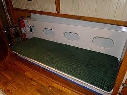 Click image for larger version

Name:	Starboard settee 004.jpg
Views:	448
Size:	409.5 KB
ID:	73652