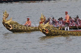 Click image for larger version

Name:	1351888278-full-dress-rehearsal-of-thai-royal-barge-procession_1567591.jpg
Views:	488
Size:	90.3 KB
ID:	75837