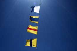 Click image for larger version

Name:	splice the mainbrace flags.JPG
Views:	620
Size:	71.1 KB
ID:	77020