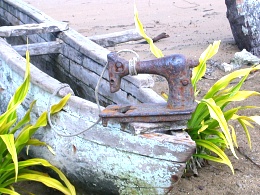 Click image for larger version

Name:	improvised anchor (Vanuatu).jpg
Views:	502
Size:	303.2 KB
ID:	77586