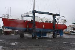 Click image for larger version

Name:	Ilwaco Haul on lift 1.jpg
Views:	412
Size:	477.9 KB
ID:	7789