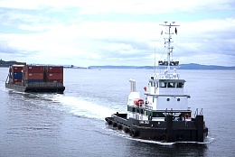 Click image for larger version

Name:	Foss tug (1).jpg
Views:	221
Size:	106.6 KB
ID:	78245