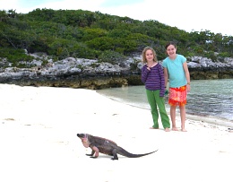 Click image for larger version

Name:	Kids+Iguana.jpg
Views:	855
Size:	102.9 KB
ID:	79215