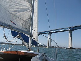 Click image for larger version

Name:	sailing under bridge.jpg
Views:	570
Size:	467.2 KB
ID:	8527