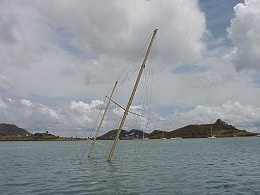 Click image for larger version

Name:	Cheap sailboat 1.jpg
Views:	429
Size:	30.4 KB
ID:	90194