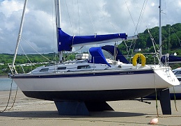 Click image for larger version

Name:	Fulmar33_bilge keel.jpg
Views:	380
Size:	133.2 KB
ID:	91317