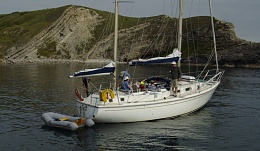 Click image for larger version

Name:	Westerly Conway 36CC anchored.jpg
Views:	724
Size:	359.1 KB
ID:	91366