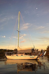 Click image for larger version

Name:	xanthus at anchor.jpg
Views:	613
Size:	110.1 KB
ID:	93259