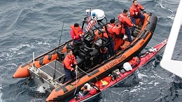 Click image for larger version

Name:	la-coast-guard-rescue-kayak-hawaii-20140611-001.jpg
Views:	342
Size:	39.1 KB
ID:	94192