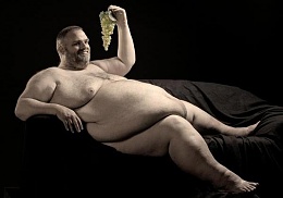 Click image for larger version

Name:	fat-guy-eating-grapes.jpg
Views:	270
Size:	21.5 KB
ID:	96818