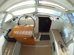 Click image for larger version

Name:	Amel SuperMaramu 53 $267K E Helm.jpg
Views:	651
Size:	52.1 KB
ID:	97787