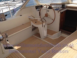 Click image for larger version

Name:	Amel SuperMaramu 53 1997 $256 E Helm.jpg
Views:	300
Size:	46.0 KB
ID:	97790