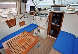 Click image for larger version

Name:	Nicholson 48 Helm on Bulkhead.jpg
Views:	364
Size:	52.2 KB
ID:	97902