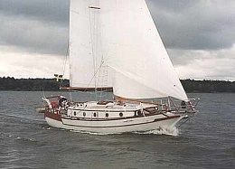 Click image for larger version

Name:	Roberts Spray 36 Sailing.jpg
Views:	257
Size:	14.9 KB
ID:	97983