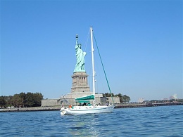 Click image for larger version

Name:	Statue of Liberty # 3.jpg
Views:	655
Size:	43.9 KB
ID:	98211
