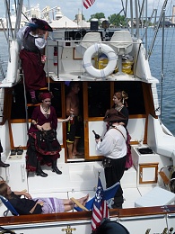Click image for larger version

Name:	Green Bay 164 pirate boarding.jpg
Views:	622
Size:	436.9 KB
ID:	99013