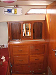 Akka aft cabin dresser