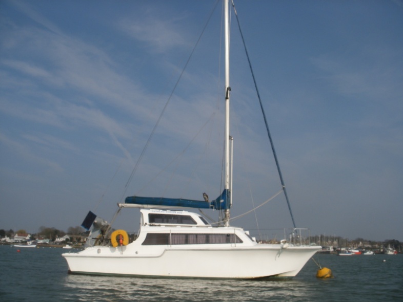 Rubessa... July 2011.
A Catalac 900 Series delivered from West Mersea, UK to Dequesa, Spain.